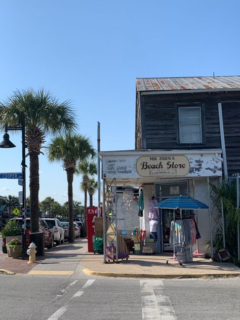 Los Angeles, Cool Beach Aesthetic, Beach Town Shops, Coastal Beach Town Aesthetic, Folly Beach Aesthetic, Surf Town Aesthetic, Costal City Aesthetic, Beach Stores Aesthetic, Beach Shopping Aesthetic