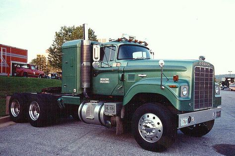 Dodge Big Horn | by PAcarhauler Trucks, Dodge Trucks, Customised Trucks, Chevy Trucks, Diesel Trucks, Big Rig Trucks, Old Dodge Trucks, Peterbilt Trucks, Dodge Trucks Ram