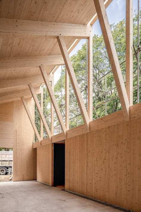 Timber Architecture, Sustainable Building Materials, Timber Roof, Wooden Architecture, Community Centre, Timber Buildings, Wood Roof, Wood Architecture, Roof Architecture