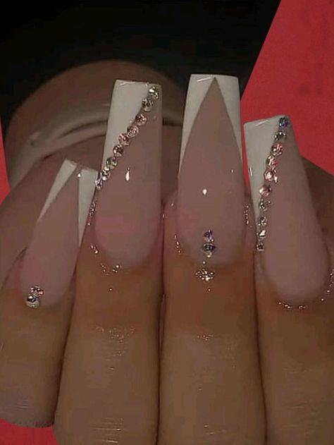 Colourful Nails, Initial Nails Boyfriend, Bejeweled Nails, Nail Elegant, Festive Nail Art, Colorful Nails, Long Acrylic Nail Designs, Coffin Press On Nails, Long Nail Designs