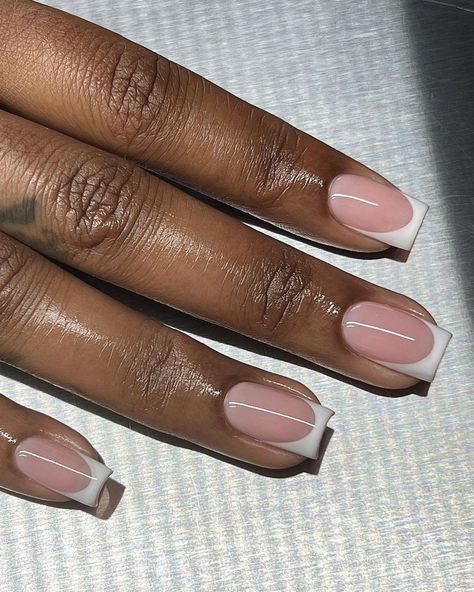 50 Best Nails You'll Want to Try Short V French Tip Nails, Biab French Tips, Simple Dip Nails Short, French Nails Black Women, Curved French Tip Nails, Dip Nails French Tip, French Tip Nails Square Short, Biab French Tip, Dip French Tip Nails