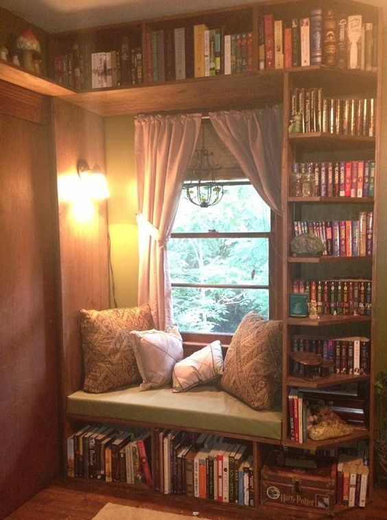 Ah-ha! Next office I will try something like this! A place to sit & read, but not a place I can easily fall asleep, and definitely not a place where people will steal my office for a guest room :) // I need this!