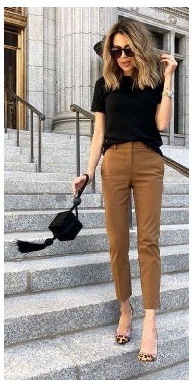 80s Fashion Icons, 70s Fashion Disco, Stylish Business Casual, Smart Casual Work Outfit, Smart Casual Women, Smart Casual Wear, Professional Work Outfit, Business Casual Outfits For Work, Fashion Tips For Girls