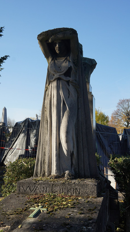 Grave-of-Iwan-Gilkin