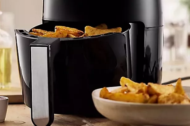 Lakeland Digital Compact Air Fryer 2L