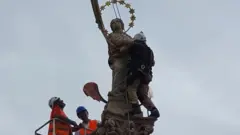 статуя в Праге