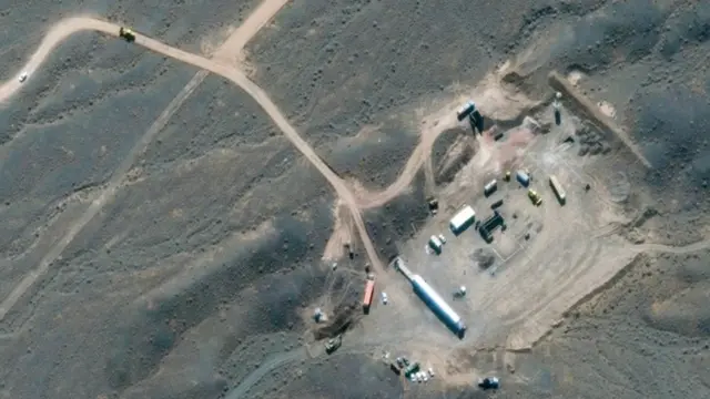 Сделанный со спутника снимок ядерного объекта в Натанзе