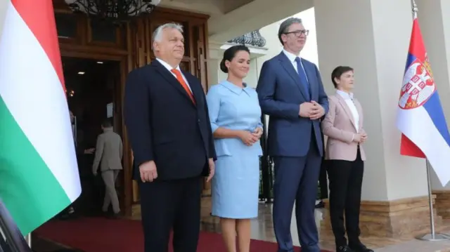 Премьер-министр Венгрии Виктор Орбан, президент Венгрии Каталин Новак, президент Сербии Александр Вучич и премьер-министр Сербии Ана Брнабич