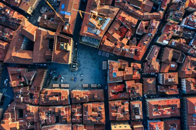 Вид с воздуха на старый центр Флоренции