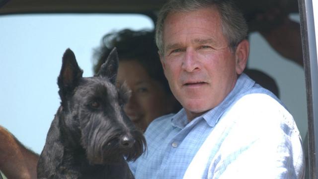 Джордж Буш-младший на своем ранчо в Техасе
