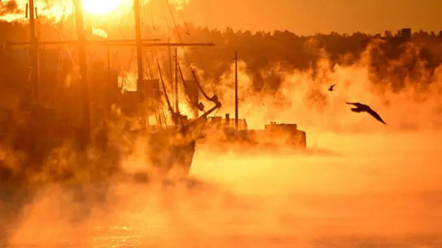 На смену морозам в Европу идёт тёплый фронт. А буквально на днях в Осло было непривычно холодно — минус 25°C