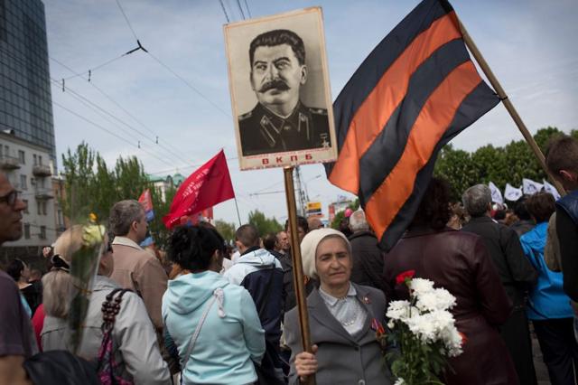 Первомайская демонстрация в Донецке