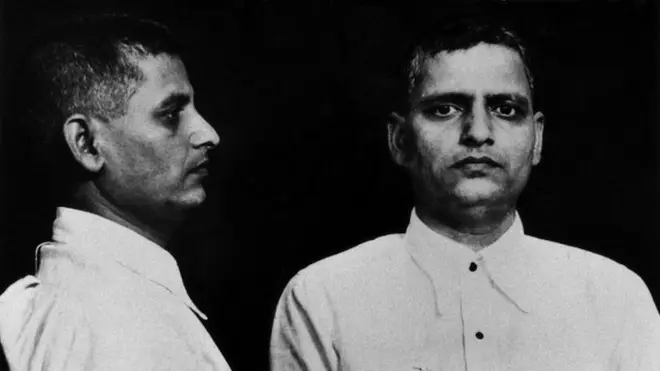 Photo d'identité de l'activiste politique indien Nathuram Vinayak Godse, l'assassin de Gandhi condamné à la pendaison. Inde, 12 mai