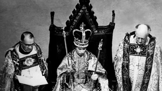 Королева Елизавета II во время коронации