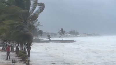 High winds and waves on coast