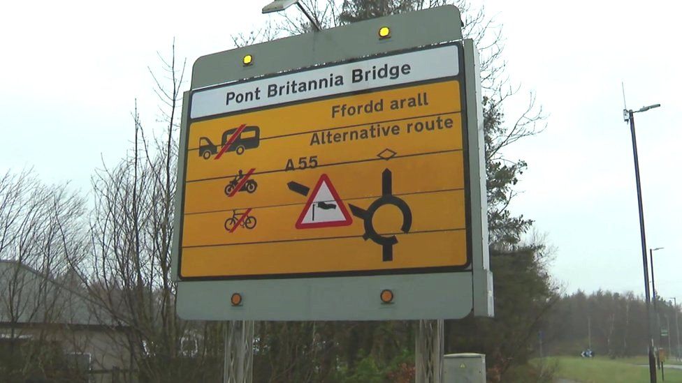 Pont Britannia