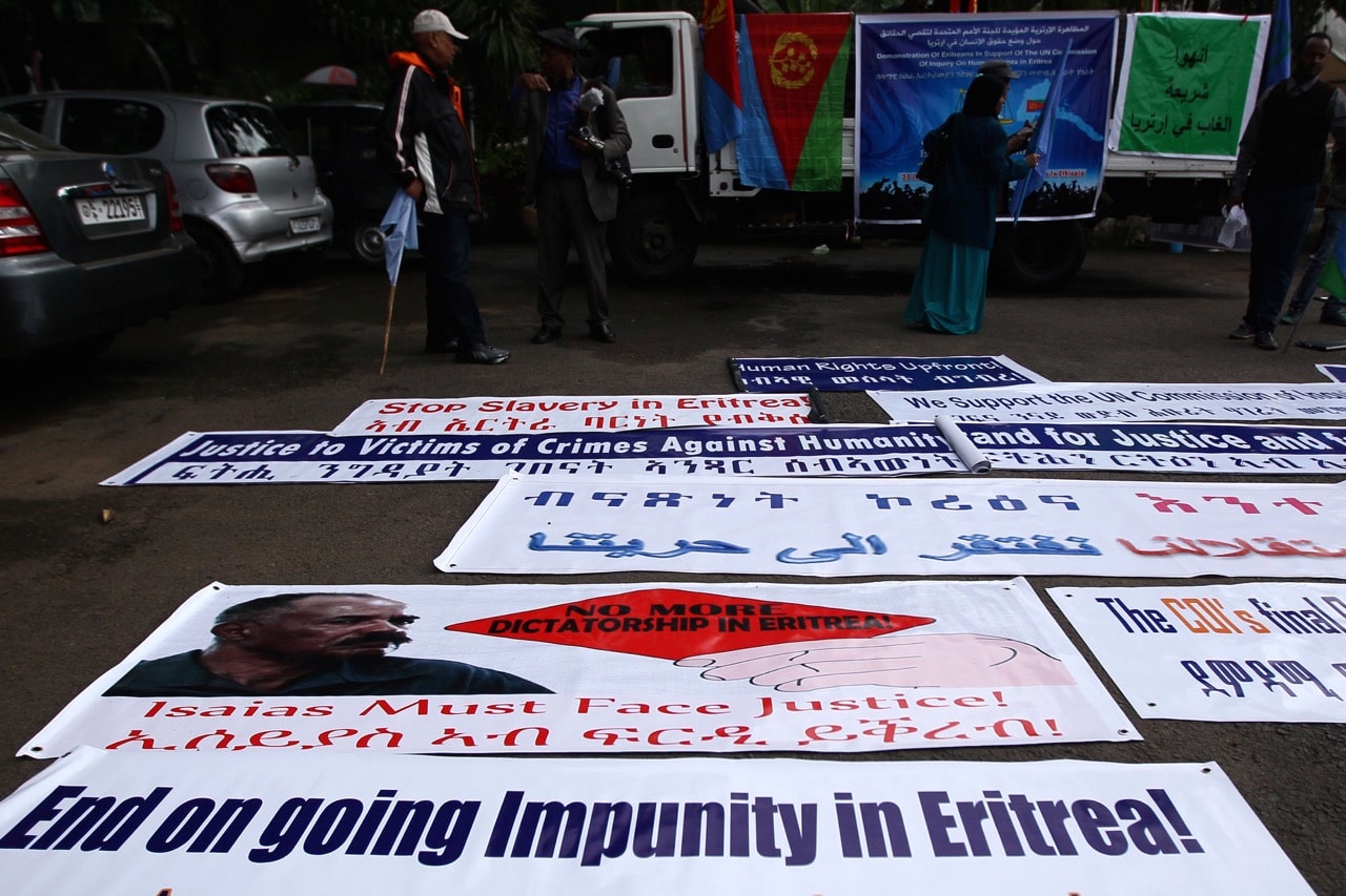 Eritrean refugees take part in a demonstration in support of a U.N. human rights report accusing Eritrean leaders of crimes against humanity, in front of the Africa Union headquarters in Addis Ababa, Ethiopia, 23 June 2016, REUTERS/Tiksa Negeri