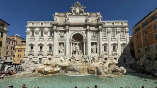 La Fontana de Trevi, uno de los lugares más icónicos de Roma.