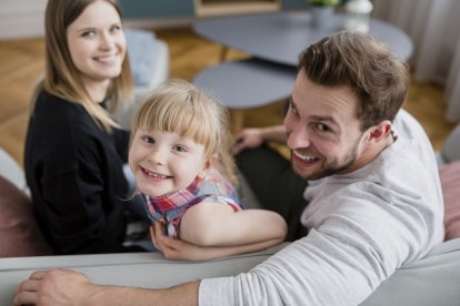 Los padres sí tienen un hijo preferido, según la ciencia