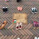 Во Холандија се изложени 16.000 пара чевли за убиените деца во Газа