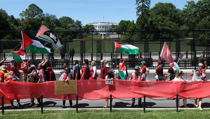 Pro-Palestine protesters slam Biden in 'red line' rally at White House