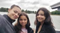 Ukrainalainen perhe: äiti, kaksi tytärtä