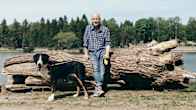 Marcus Groth med sin hund schweiziska vallhund, Rebecca