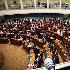 Photo shows the Finnish parliament chamber.