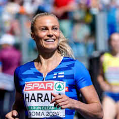 Lotta Harala hymyilee oltuaan nopein EM-alkuerissä 7.6.2024.