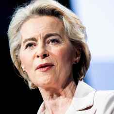 Ursula von der Leyen lähikuvassa. 