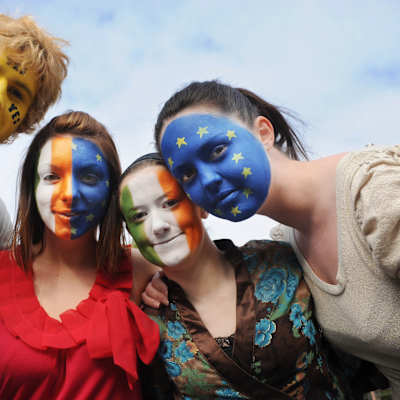 Irländska ungdomar inför folkomröstningen om Lissabonfördraget 2009