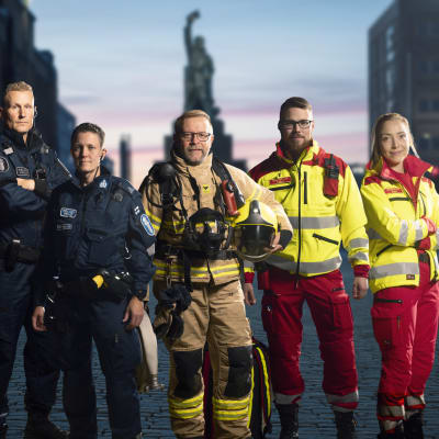 Tulltjänstemän, poliser, brandman och ambulanspersonal 