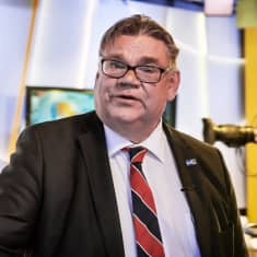 Timo Soini studiossa.