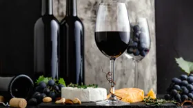 Что такое черное вино и почему оно становится все популярнее