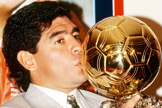 Золотой мяч Марадоны: скандал вокруг легендарного трофея