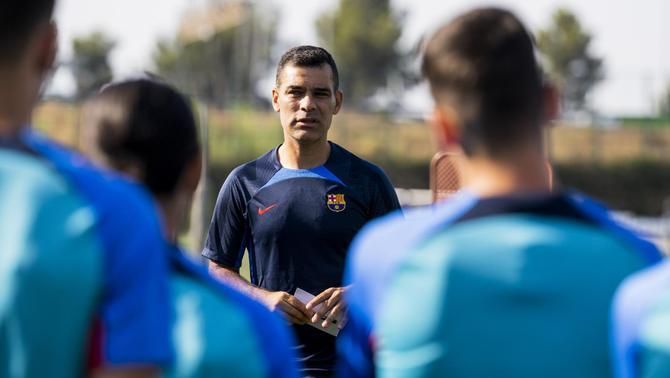 Rafa Márquez entrenant el filial blaugrana