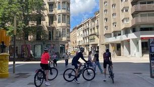 Girona comença a limitar l'ús de la bicicleta als carrers del centre