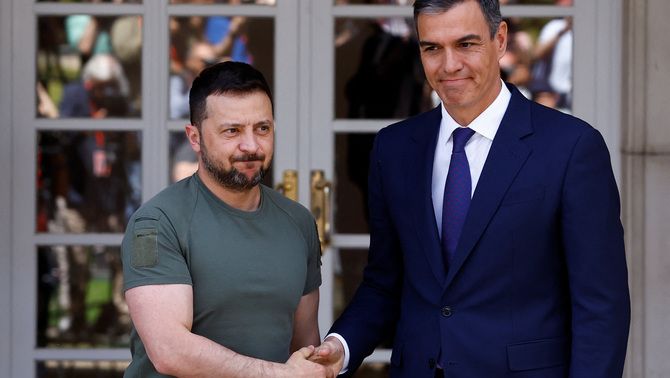 Sánchez recibe a Zelenski en el Palacio de la Moncloa (Reuters)