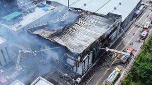 Una vintena de morts en l'incendi d'una fàbrica de bateries de liti a Corea del Sud