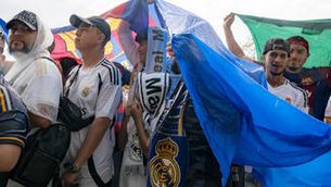 El clàssic Barça-Reial Madrid, suspès més d'una hora per una tempesta elèctrica