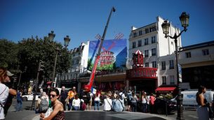 El Moulin Rouge recupera les aspes abans dels Jocs Olímpics, però encara no giren