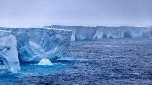 L'iceberg més gran del món, atrapat per un inusual fenomen oceànic