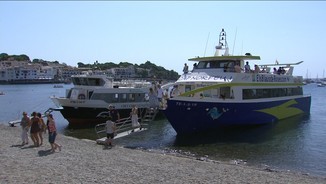 Imatge de:Cadaqués limita el nombre de visitants que arriben en vaixell des de Roses