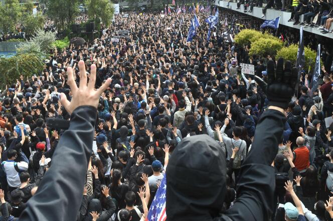 Rassemblement sur la place de Chater Garden, dans le quartier de Central, à Hongkong, le 19 janvier 2020.