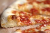 Итальянское тесто для пиццы на свежих дрожжах