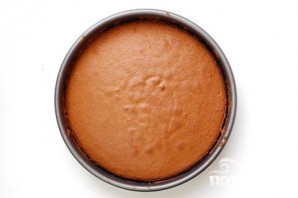 Простой клубничный пирог со сливками - фото шаг 5