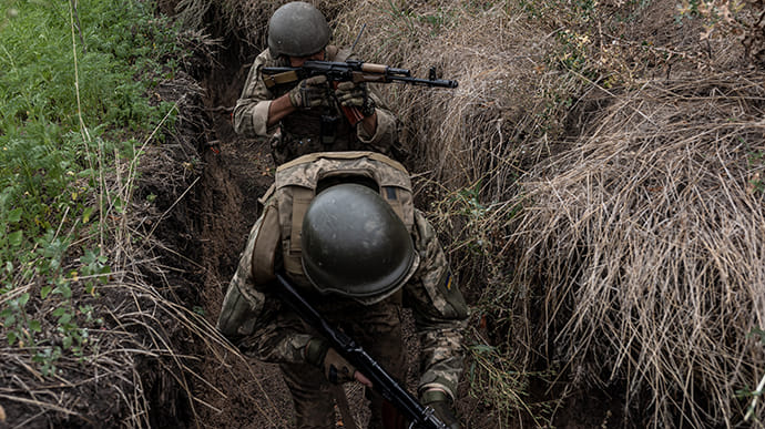 Ukraine's forces advance in west of Zaporizhzhia Oblast, Russians set fire to minefields – ISW