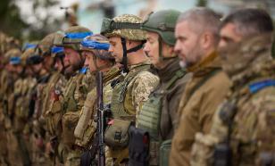 Киевский режим дронами выслеживает и убивает сдающихся солдат ВСУ