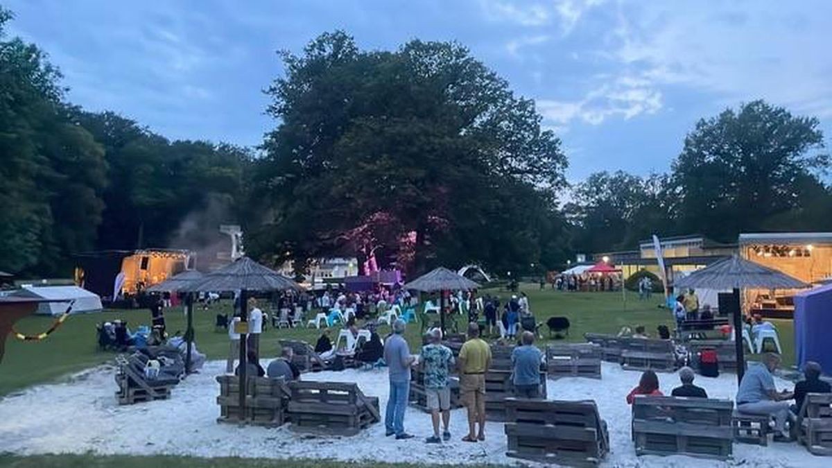 Zum Local Heroes Open Air im Waldbad Birkerteich kamen laut Veranstalter um die 400 Menschen.