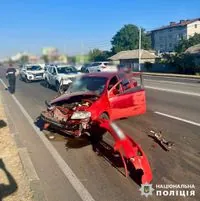 П'яний водій Chevrolet зіткнувся з маршруткою у Броварах